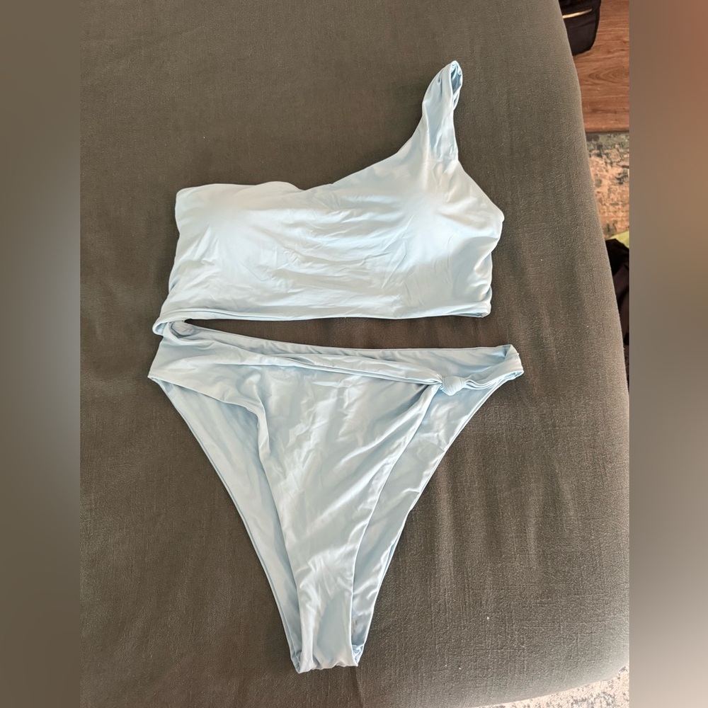 Light blue one shoulder bathing suit